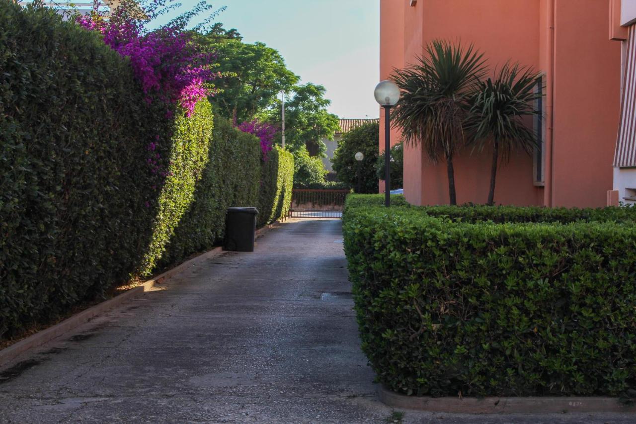 Las Floridas Apartment Alghero Bagian luar foto